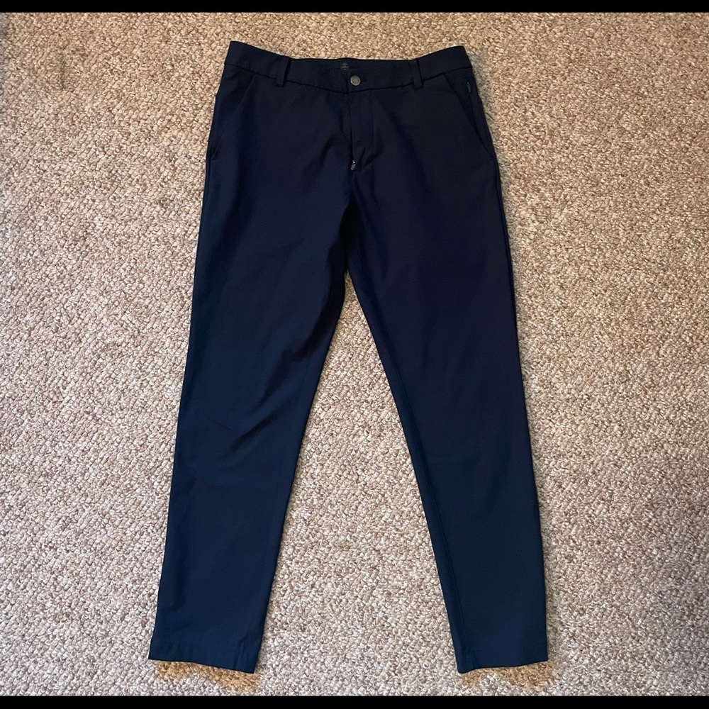 Lululemon Commission Classic-Fit Pants - Navy Warpstreme (32x32)